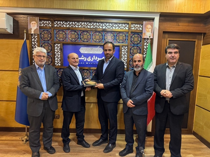 گامی دیگر در مسیر نوسازی و ارتقای خدمات شهری رشت؛ امضای قرارداد تکمیل ساختمان شهرداری منطقه ۳ رشت در راستای افزایش بهره‌وری و بهبود کیفیت خدمات