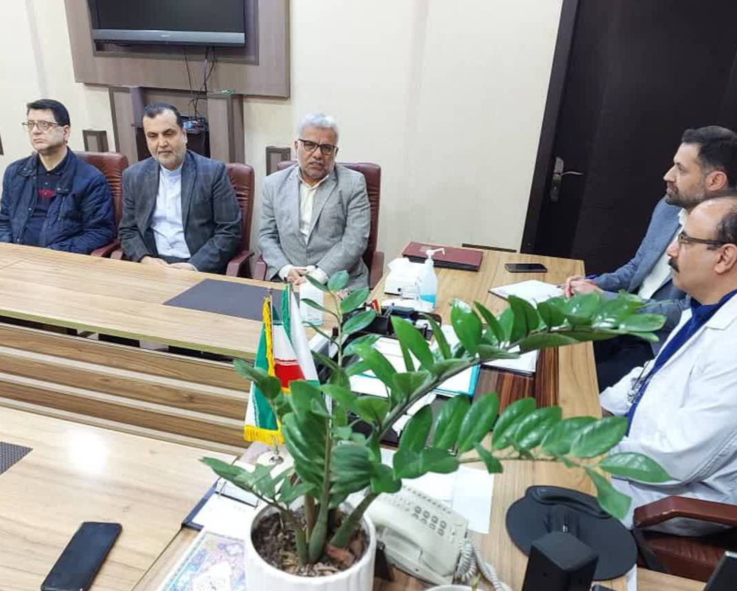 توسعه همکاری مرکز آموزشی و درمانی حشمت رشت با سازمان‌های مردم‌نهاد و خیرین سلامت دانشگاه بررسی شد