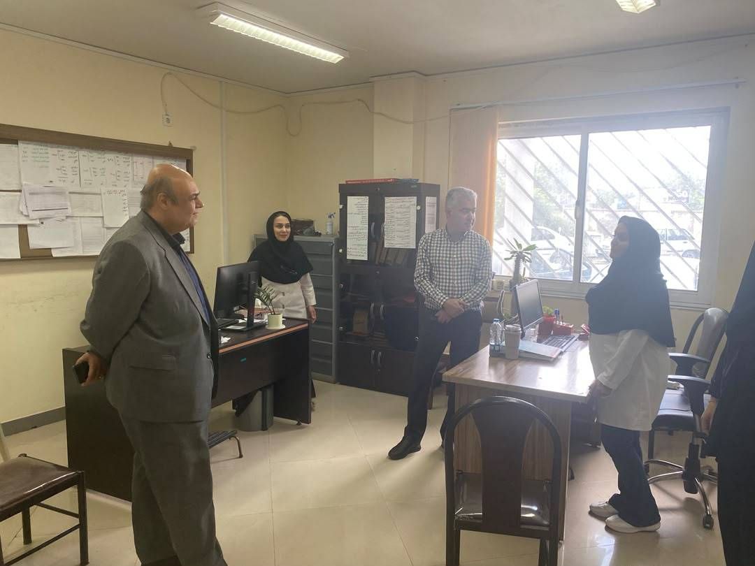 پایش میدانی معاون بهداشتی دانشگاه از مرکز خدمات جامع سلامت بیجارپس سنگر شهرستان رشت