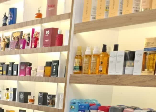 در راستای صیانت از سلامت عمومی؛ کشف و جمعآوری فرآوردههای قاچاق آرایشی و بهداشتی در لاهیجان در راستای صیانت از سلامت عمومی؛ کشف و جمعآوری فرآوردههای قاچاق آرایشی و بهداشتی در لاهیجان