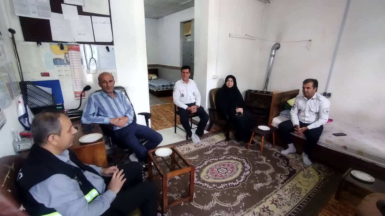 تجلیل بخشدار اسالم و نماینده مجلس از تلاشگران اورژانس ۱۱۵ به مناسبت روز ملی فوریت‌های پزشکی