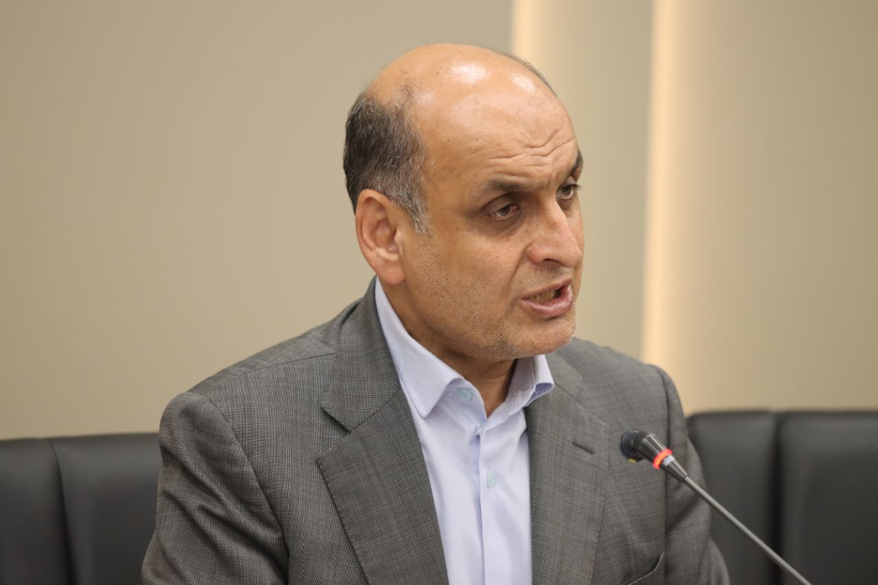 استاندار در نشست با فرمانداران و مدیران ستادی استانداری گیلان: باید از زنجیره تأمین کالاهای اساسی صیانت کنیم