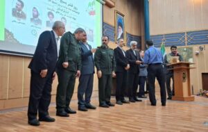 با حضور استاندار گیلان و فرماندار رشت: همایش روز بسیج کارمندان و گرامیداشت هفته دولت در رشت برگزار شد/ هادی حق شنناس: وحدت مردم، مهم‌ترین سد در برابر توطئه‌های دشمن است