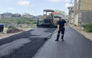 مرمت و مکانیزه و آسفالت‌ تراشی مسیر انتهای چهارراه بصیری در جماران