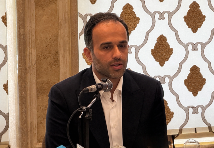 شوقی: ظرفیت املاک مازاد دستگاه‌ها می‌تواند به تسویه مطالبات شهرداری‌ها کمک کند